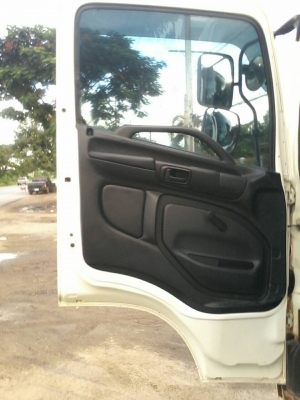 ขายเมก้า500ปี55หน้ากากขาว145แรงกระบะยาว5.50เมตร ไมล์70000แท้