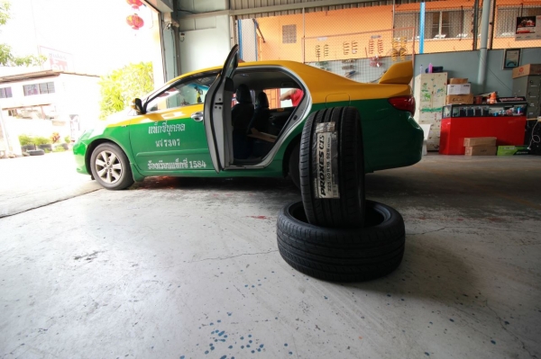 ขายยาง TOYO PROXES C1S 225/40R18