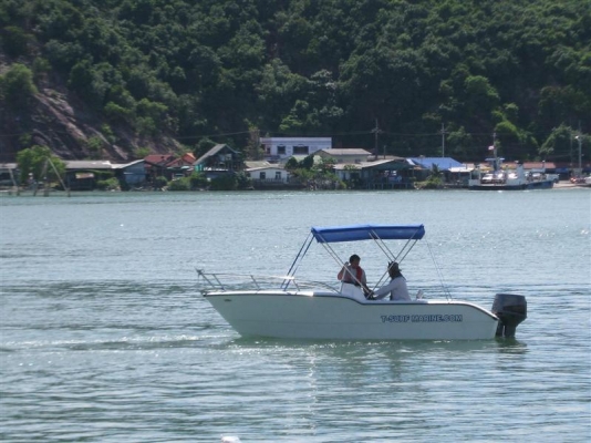 ขายเรือโมลบอยทีเซิร์ฟ 18 ฟุต เครื่องซูซูกิ 85 แรงพร้อมเทรเลอร์