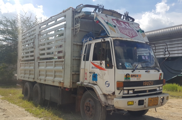 รถบรรทุก10ล้อ ROCKY