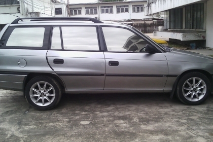 โอเปิลแวน ปี95 เกียออโต 45000