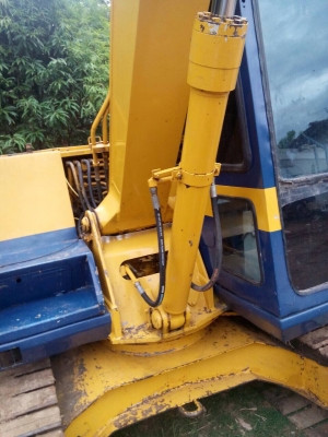 ขายPC60-5 รถพร้อมใช้งานครับ เอวดี มีแอร์ ไม่มีโหลด