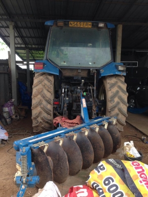 ขายด่วนรถไถฟอร์ด 7740 ผาน CMT หน้า-หลัง ขายตามสภาพ