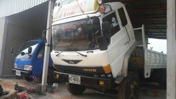 ขายรถ6ล้อใหญ่ HINO FD176 เครื่องHO7C เครื่องดีแคชซีสวย 185แรง สภาพพร้อมใช้งาน เอกสารพร้อมโอน สนใจโทร 090-8588220คุณนะ 093-3258446คุณบิว หรือเข้าดูสินค้าอื่นๆได้ที่ www.truck.in.th/498 หรือเพจFacebook ณรงค์ ซื้อขายรถมือสอง (เว็บไซต์ส่วนตัว) หรือFacebook ตล ขายรถ6ล้อใหญ่ HINO FD176 เครื่องHO7C เครื่องดีแคชซีสวย 185แรง สภาพพร้อมใช้งาน เอกสารพร้อมโอน สนใจโทร 090-8588220คุณนะ 093-3258446คุณบิว หรือเข้าดูสินค้าอื่นๆได้ที่ www.truck.in.th/498 หรือเพจFacebook ณรงค์ ซื้อขายรถมือสอง (เว็บไซต์ส่วนตัว) หรือFacebook ตล