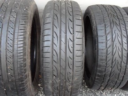 ขายเศษยาง DUNLOP SPORT LM704 ปี2015 1เส้น 215-60-16 ราคา 1,500