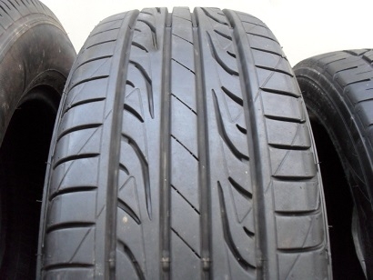 ขายเศษยาง DUNLOP SPORT LM704 ปี2015 1เส้น 215-60-16 ราคา 1,500