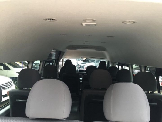 ดีเซล2.5เกียAT. ไมล์ หมื่นโล สภาพป้ายแดง!!!!!โทร0877758887นางเบสท์รถตู้ท่าพระ ดีเซล2.5เกียAT. ไมล์ หมื่นโล สภาพป้ายแดง!!!!!โทร0877758887นางเบสท์รถตู้ท่าพระ