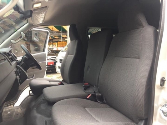 ดีเซล2.5เกียAT. ไมล์ หมื่นโล สภาพป้ายแดง!!!!!โทร0877758887นางเบสท์รถตู้ท่าพระ ดีเซล2.5เกียAT. ไมล์ หมื่นโล สภาพป้ายแดง!!!!!โทร0877758887นางเบสท์รถตู้ท่าพระ