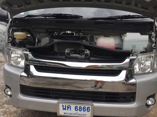 ดีเซล2.5เกียAT. ไมล์ หมื่นโล สภาพป้ายแดง!!!!!โทร0877758887นางเบสท์รถตู้ท่าพระ ดีเซล2.5เกียAT. ไมล์ หมื่นโล สภาพป้ายแดง!!!!!โทร0877758887นางเบสท์รถตู้ท่าพระ