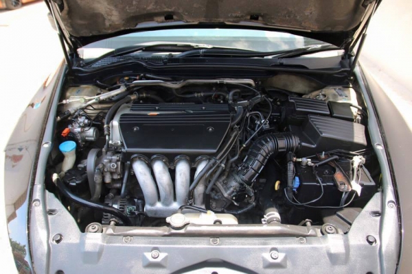 ขาย HONDA Accord 2.4 สีดำ ปี 2003 (EL) ติดแก๊ส LPG ถังแค๊ปซูน วิทยุ 2 DIN รถเพิ่งเปลี่ยนยางมาใหม่ทั้งสี่เส้น