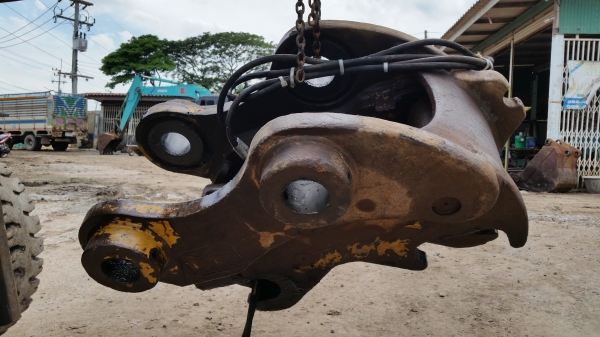 ขายด่วนตัวงับบุ้งกี๋ของCAT320ไช้งานได้ปกติ