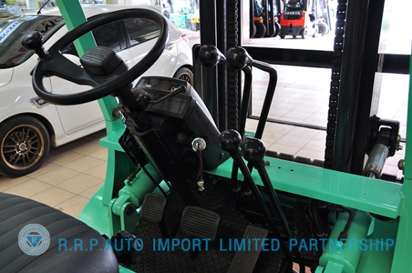 ขายรถโฟล์คลิฟท์มือสอง MITSUBISHI รุ่น FG28 ราคา 285,000 บาท นำเข้าจากประเทศญี่ปุ่น 100\% ไม่เคยใช้งานในประเทศไทย