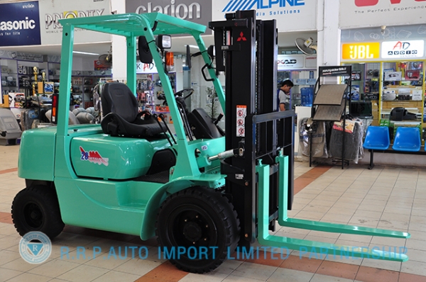 ขายรถโฟล์คลิฟท์มือสอง MITSUBISHI รุ่น FG28 ราคา 285,000 บาท นำเข้าจากประเทศญี่ปุ่น 100\% ไม่เคยใช้งานในประเทศไทย