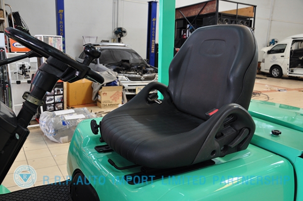 ขายรถโฟล์คลิฟท์มือสอง MITSUBISHI รุ่น FG28 ราคา 285,000 บาท นำเข้าจากประเทศญี่ปุ่น 100\% ไม่เคยใช้งานในประเทศไทย