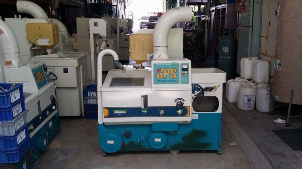 นำเข้าจากญี่ปุ่น เครื่องสีข้าวกล้องเก่าญี่ปุ่น  SATAKE  รุ่น GPS 350A (2)  สภาพเครื่องพร้อมใช้งาน