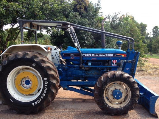 ขายรถไถ ฟอร์ด 6610