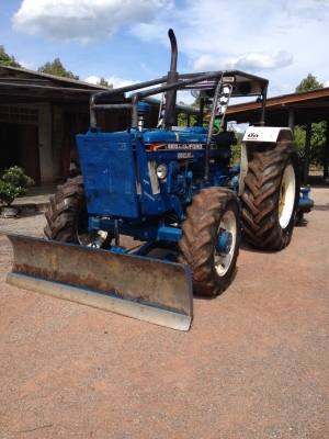 ขายรถไถ ฟอร์ด 6610