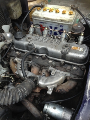 +++ ขายโฟล์คลิฟท์  KOMATSU FD25-11  ขนาด 2.5  ตัน  เครื่องยนต์ดีเซล ISUZU  เสา  3  เมตร  เกียร์ธรรมดา  งา 1,070  มม.  ยางตันครับ