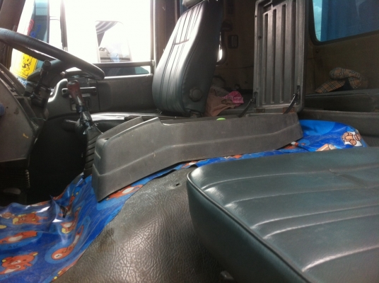 ต้องการขายรถนิสันยูดี320แรงเพลาเดียวเครื่องพีเอส6เทอร์โบยาว7เมตร20ปี58ยางเต็มเครื่องดีคัชซีสวยสภาพพร้อมใช้สนใจติดต่อด่วน0892050655