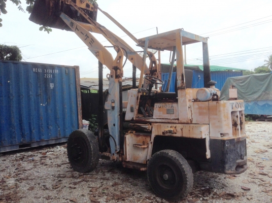 ขายรถตักเก่าญี่ปุ่น TOYOTA 3SD25. ตักได้สูง แขนยาว ดิสเบรคคู่หน้า