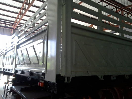 ขายถูกๆ หางเซมิดั้ม 2 เพลาสามมิตรปี 44 สภาพพร้อมไช้ทะเบียนชุดโอนพร้อม