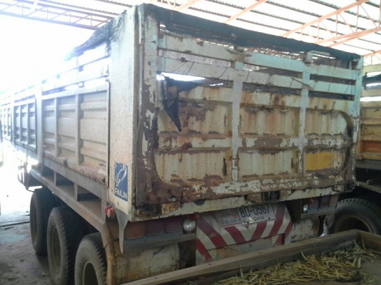 ขายหางเซมิดั้ม 3 เพลาแท้ปี 50 เสรีชัยกะบะดีคัสซีสวยยาว 9 เมตร