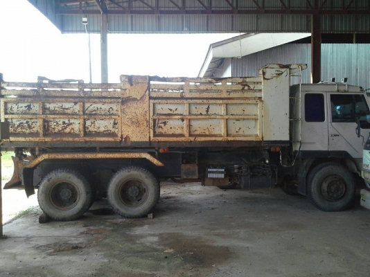 ขายรถบรรทุก 10 ล้อดั้ม 2 เพลา MITSUFUSO สภาพพร้อมไช้