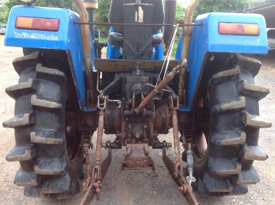 แทรกเตอร์แชมป์ ซีเอ็กช์ 484 สภาพสวยเดิมๆทั้งคัน พร้อมใช้งานดีมาก มีโรตารี่ให้ด้วย