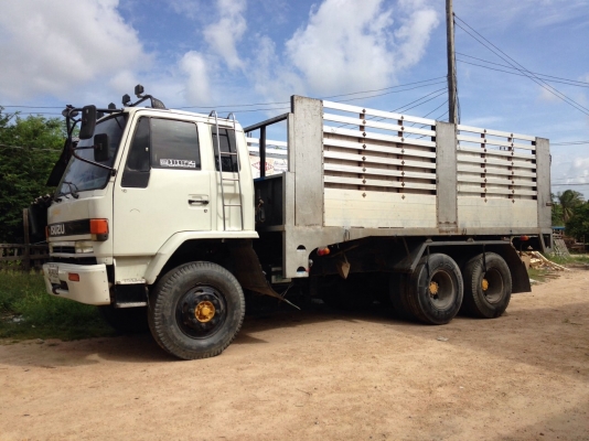 ขาย ล็อคกี้ เครื่อง ESUZU 205 เพลาเดียว ดั้ม เครื่องดี คัซซีสวยมีคลิบให้ดูครับ