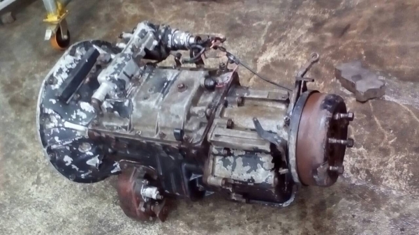 เกียร์ ISUZU 7เกียร์เดินหน้า 8เกียร์ถอยและ6รอบ2