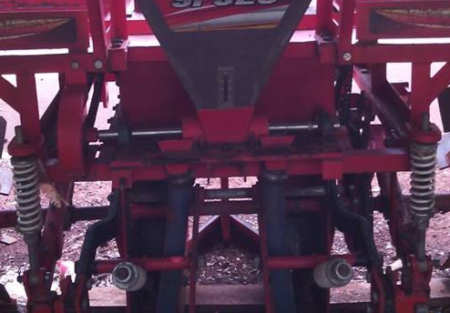 **660,000 บ.ต่อรอง/// รถไถ2เพลา FORD-6640 Newhollan 4WD ตัวนอก เก๋งตู้ **ขาย FORD NEWHOLLAND 6640 4W