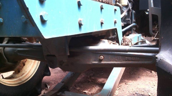 **660,000 บ.ต่อรอง/// รถไถ2เพลา FORD-6640 Newhollan 4WD ตัวนอก เก๋งตู้ **ขาย FORD NEWHOLLAND 6640 4W
