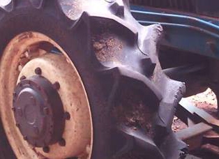 **660,000 บ.ต่อรอง/// รถไถ2เพลา FORD-6640 Newhollan 4WD ตัวนอก เก๋งตู้ **ขาย FORD NEWHOLLAND 6640 4W **660,000 บ.ต่อรอง/// รถไถ2เพลา FORD-6640 Newhollan 4WD ตัวนอก เก๋งตู้ **ขาย FORD NEWHOLLAND 6640 4W