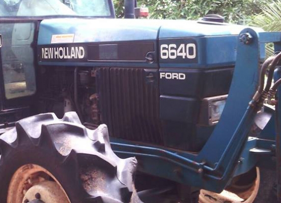 **660,000 บ.ต่อรอง/// รถไถ2เพลา FORD-6640 Newhollan 4WD ตัวนอก เก๋งตู้ **ขาย FORD NEWHOLLAND 6640 4W
