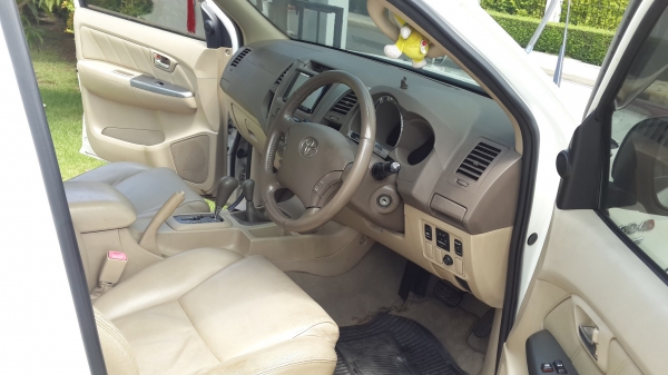 ขายรถบ้านใช้เอง fortuner 05