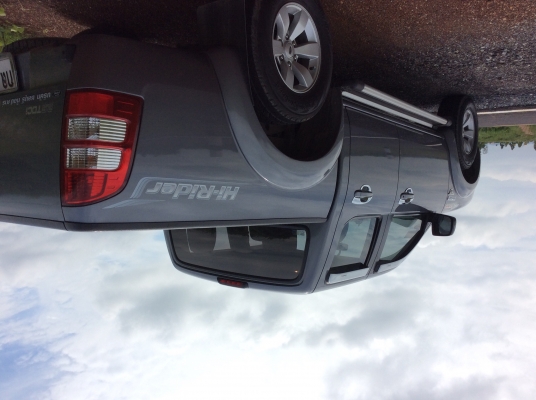 ขายรถบ้าน สวยเดิม ใช้มือเดียวป้ายแดง ขายรถบ้าน สวยเดิม ใช้มือเดียวป้ายแดง