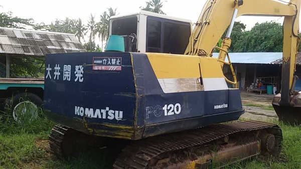 ขาย KOMATSU  PC 120 และMITSUBISHI รถสภาพดีพร้อมใช้งานไฟฟ้าเต็ม
