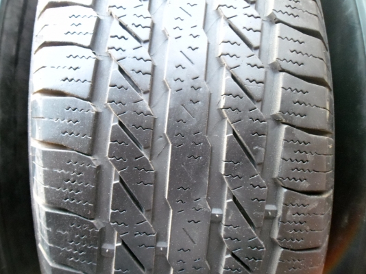 ยางมือสอง Michelin 265 - 70 - 16 ปี 10 ครบชุด 4 เส้น สภาพสวยๆดอกยางเหลือเยอะวิ่งใด้อีกนานราคาถูก