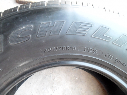 ยางมือสอง Michelin 265 - 70 - 16 ปี 10 ครบชุด 4 เส้น สภาพสวยๆดอกยางเหลือเยอะวิ่งใด้อีกนานราคาถูก