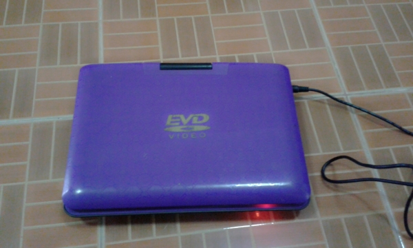 ขายคับเครื่องเล่นแบบพกพาหน้าจอ9"