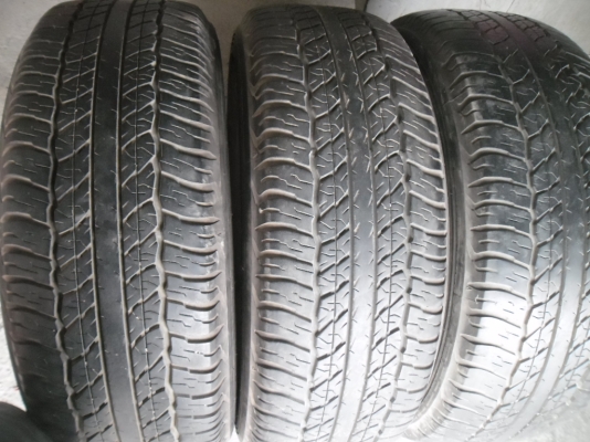 ยางมือสอง 265 - 65 - 17 Dunlop ปี 13 ครบชุด 4 เส้น สภาพสวยๆดอกเต็มๆยางเหลือเยอะวิ่งใด้อีกนานราคาถูกๆ