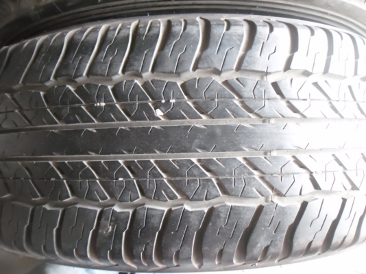 ยางมือสอง 265 - 65 - 17 Dunlop ปี 13 ครบชุด 4 เส้น สภาพสวยๆดอกเต็มๆยางเหลือเยอะวิ่งใด้อีกนานราคาถูกๆ