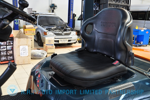 ขายรถโฟล์คลิฟท์มือสอง TOYOTA รุ่น 7FD25 ราคา xxx,xxx บาท นำเข้าจากประเทศญี่ปุ่น 100\% ไม่เคยใช้งานในไทย