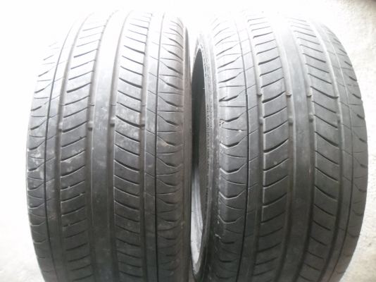 ยาง Falken 195 - 55 - 15 ปี 13 2 เส้น สภาพสวยๆดอกเต็มๆยางเหลือเยอะวิ่งใด้อีกนาน