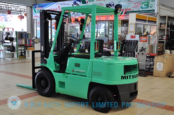 ขายรถโฟล์คลิฟท์มือสอง MITSUBISHI รุ่น FG25 ราคา 215,000 บาท นำเข้าจากประเทศญี่ปุ่น 100\% ไม่เคยใช้งานในประเทศไทย
