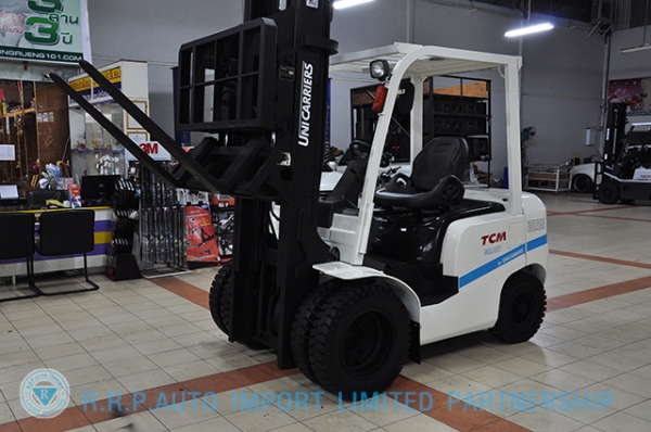 ขายรถโฟล์คลิฟท์มือสอง TCM รุ่น FHD25I3A  ราคา 445,000 บาท นำเข้าจากประเทศญี่ปุ่น 100\% ไม่เคยใช้งานในประเทศไทย