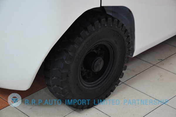 ขายรถโฟล์คลิฟท์มือสอง TCM รุ่น FHD25I3A  ราคา 445,000 บาท นำเข้าจากประเทศญี่ปุ่น 100\% ไม่เคยใช้งานในประเทศไทย