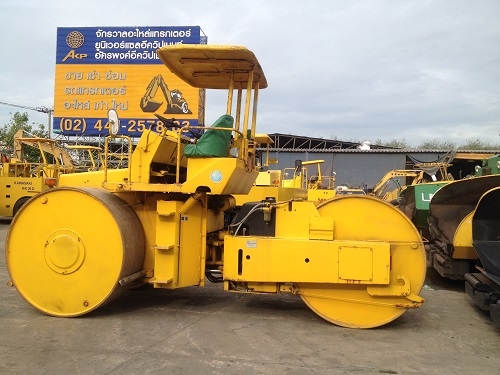 รถบด 3 ล้อเหล็ก Sakai R2 รถเก่านอก สภาพดั พร้อมใช้งาน รถนำเข้าจากญี่ปุ่น