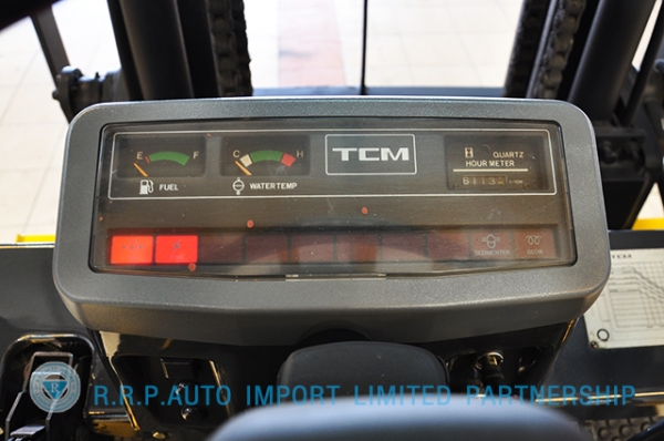 ขายรถโฟล์คลิฟท์มือสอง TCM รุ่น FD30N8  ราคา 315,000 บาท นำเข้าจากประเทศญี่ปุ่น 100\% ไม่เคยใช้งานในประเทศไทย