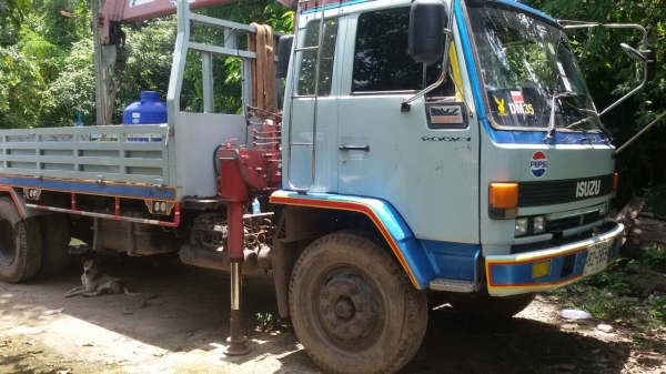 ขาย6ล้อ ร็อคกี้175แรง ยาว7.20เมตร ติดเครน5ตัน 4ปอก เครื่องดี แคชซีสวย สภาพพร้อมใช้งาน เอกสารพร้อมโอน สนใจโทร 090-8588220คุณนะ 093-3258446คุณบิว หรือเข้าดูสินค้าอื่นๆได้ที่ www.truck.in.th/498 หรือเพจFacebook ณรงค์ ซื้อขายรถมือสอง (เว็บไซต์ส่วนตัว) หรือFac ขาย6ล้อ ร็อคกี้175แรง ยาว7.20เมตร ติดเครน5ตัน 4ปอก เครื่องดี แคชซีสวย สภาพพร้อมใช้งาน เอกสารพร้อมโอน สนใจโทร 090-8588220คุณนะ 093-3258446คุณบิว หรือเข้าดูสินค้าอื่นๆได้ที่ www.truck.in.th/498 หรือเพจFacebook ณรงค์ ซื้อขายรถมือสอง (เว็บไซต์ส่วนตัว) หรือFac